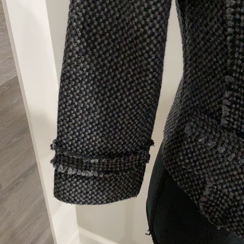 Hinge Jacket - Picture 4 of 8